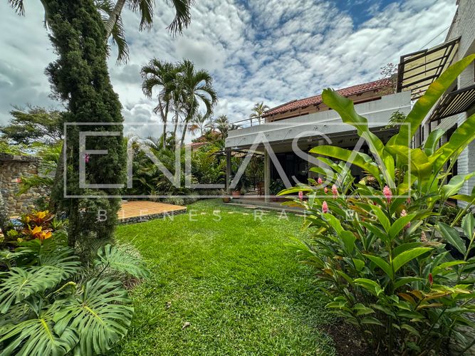 Casa de 4 alcobas en venta en Pance, Cali, 370 m² · foto 18 de 24