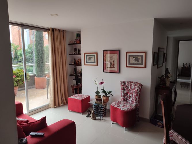 Apartamento de 3 alcobas en venta en Las Cometas, Envigado, 94 m² · foto 20 de 24