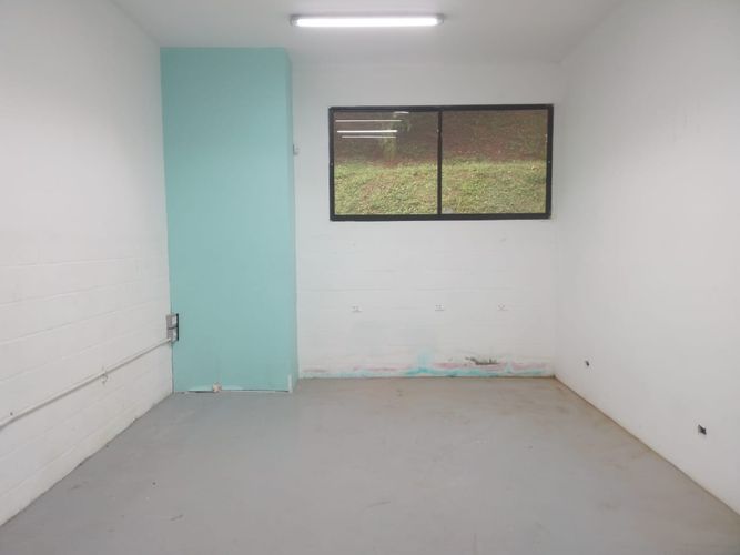 Bodega en arriendo en La Pradera, Envigado, 460 m² · foto 6 de 17