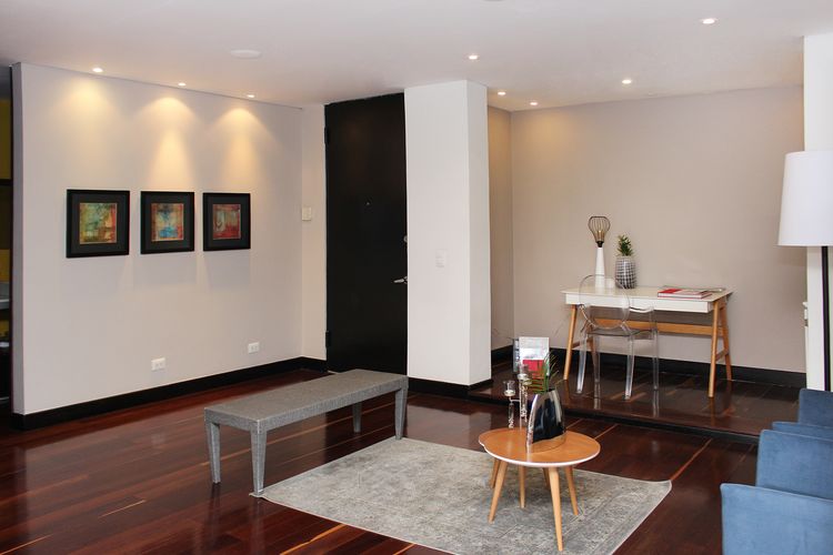 Apartamento de 2 alcobas en venta en Los Rosales, Bogotá, 210 m² · foto 6 de 16