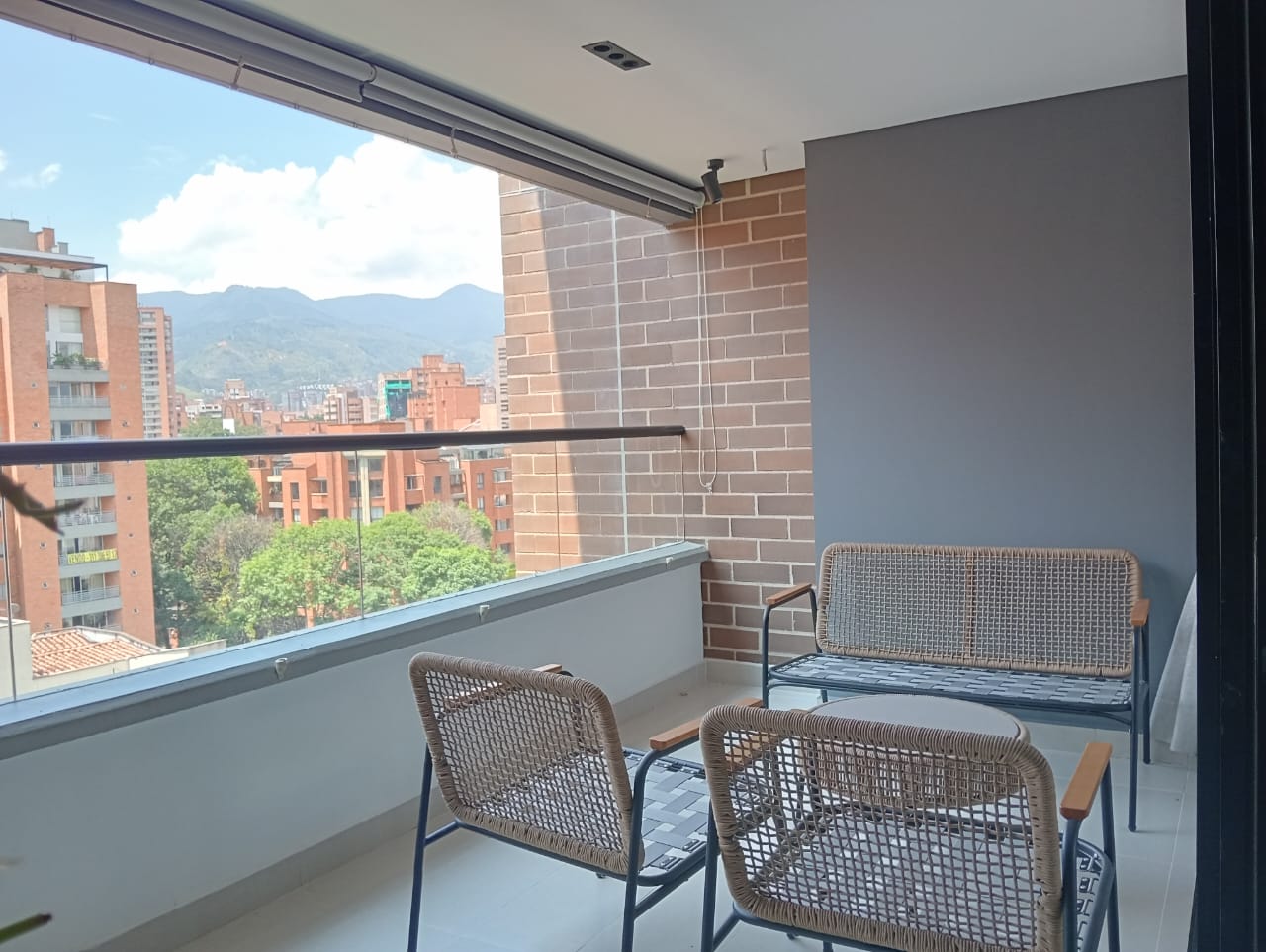 Apartamento en arriendo en Laureles, Medellín · foto 19 de 20