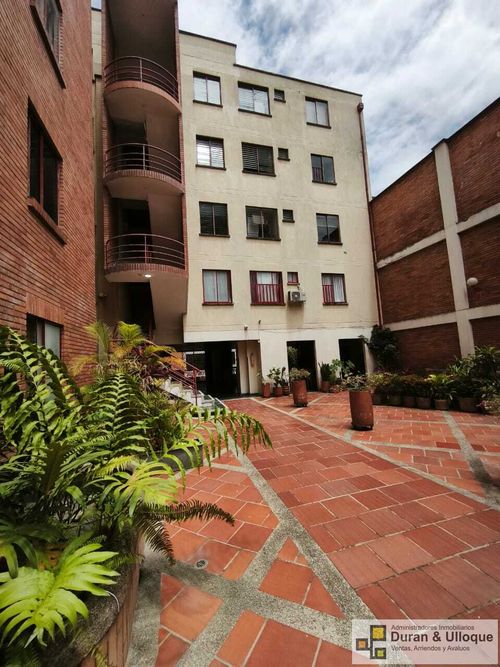 Apartamento de 2 alcobas en venta en Conucos, Bucaramanga, 92 m² · foto 4 de 24