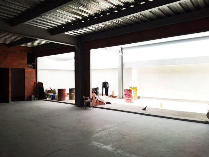 Local en venta en Laureles, Medellín, 320 m² · foto 3 de 14