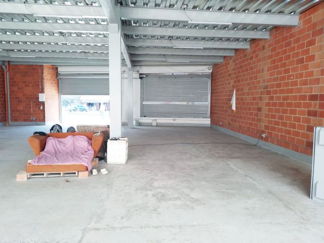 Local en venta en Laureles, Medellín, 320 m² · foto 4 de 14