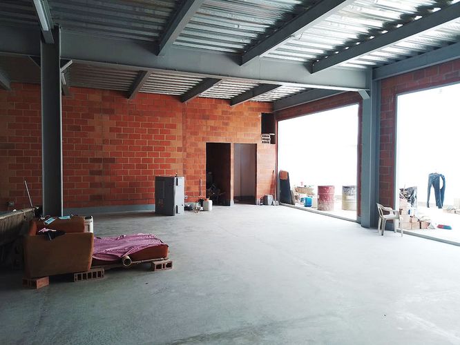 Local en venta en Laureles, Medellín, 320 m² · foto 10 de 14