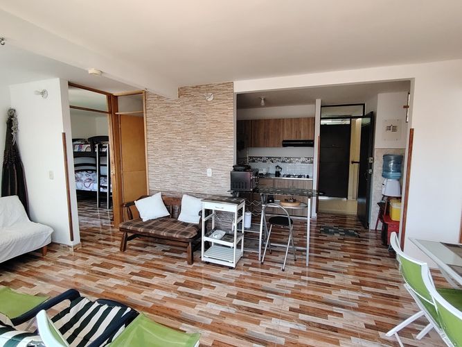 Apartamento de 2 alcobas en venta en Las Palmas, Ricaurte, 55 m² · foto 8 de 24