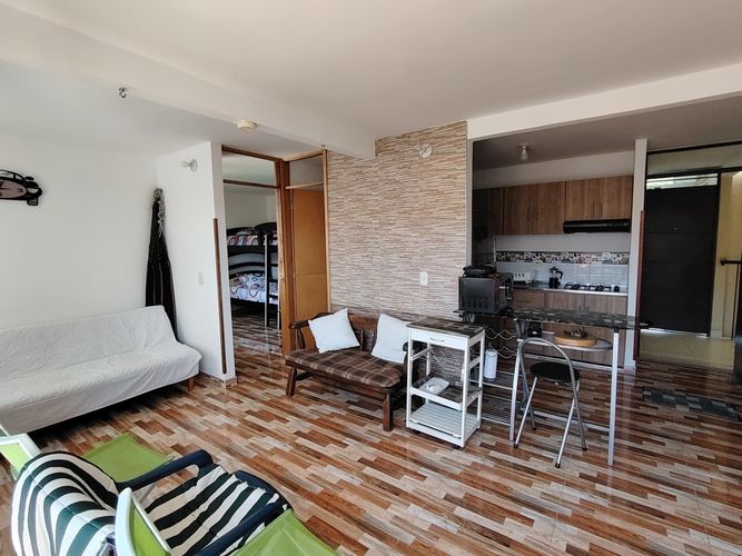 Apartamento de 2 alcobas en venta en Las Palmas, Ricaurte, 55 m² · foto 12 de 24