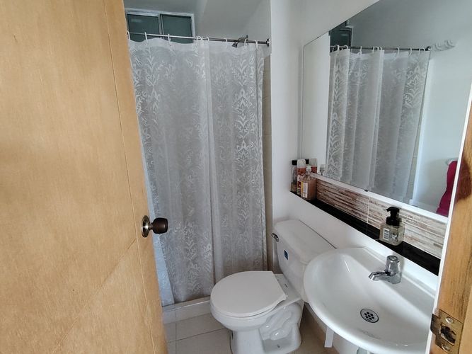 Apartamento de 2 alcobas en venta en Las Palmas, Ricaurte, 55 m² · foto 16 de 24