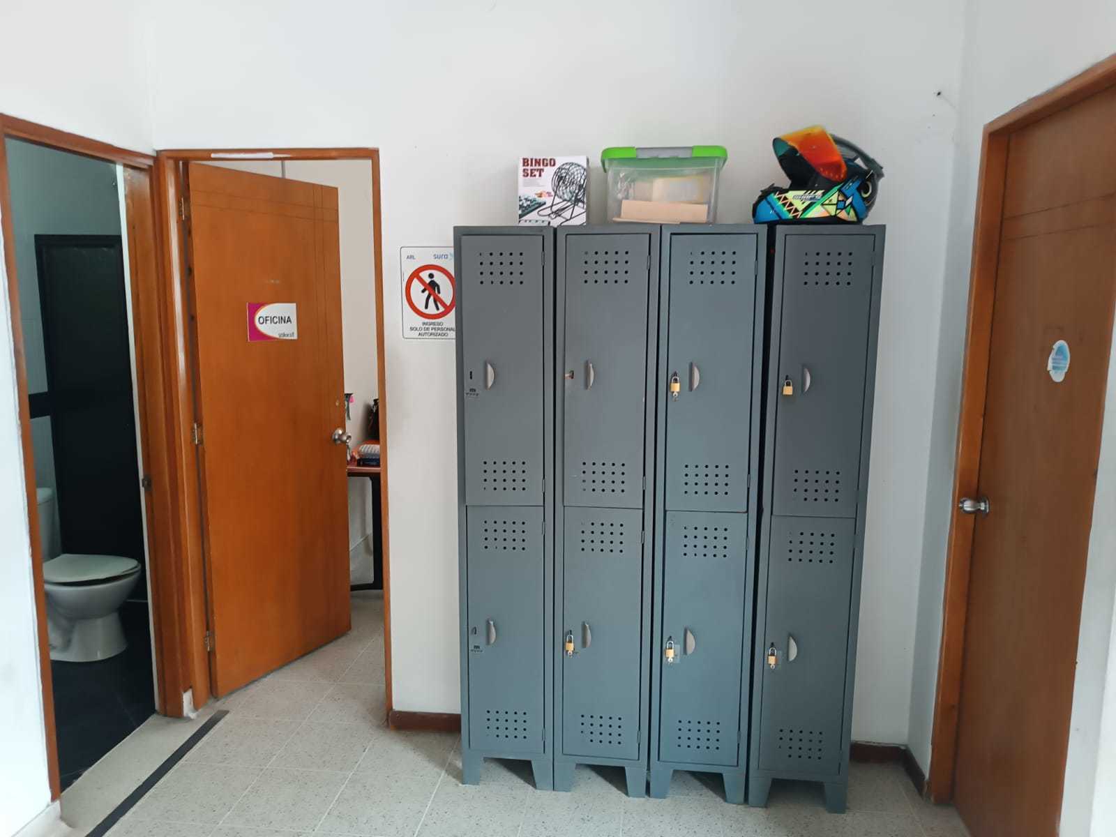 Edificio en  Arriendo en La candelaria, Medellín - Miniatura 9