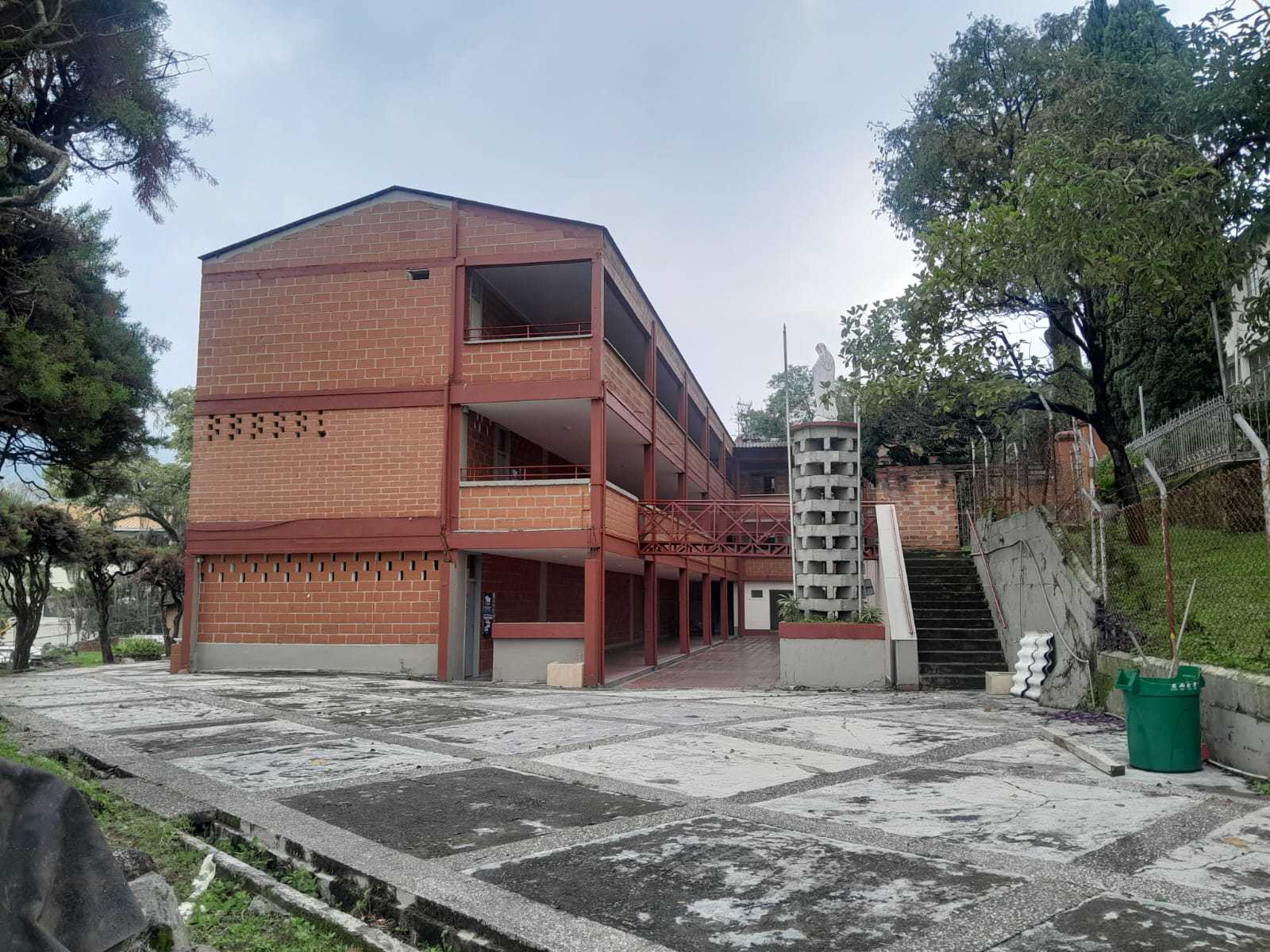 Edificio en  Arriendo en Buenos aires, Medellín - Imagen 1