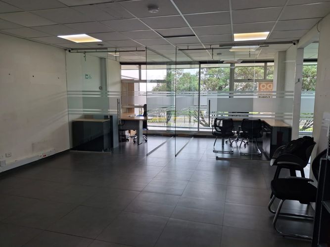 Oficina en venta en Siberia, Cota, 97 m² · foto 11 de 13