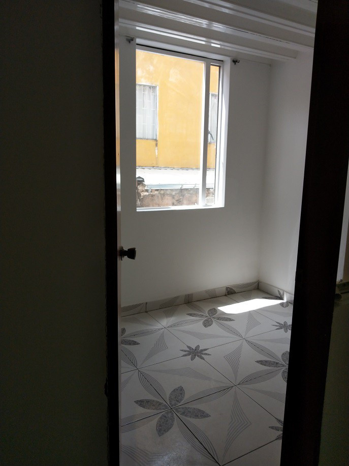 Apartamento en venta en Molinos Del Sur, Bogotá · foto 3 de 12