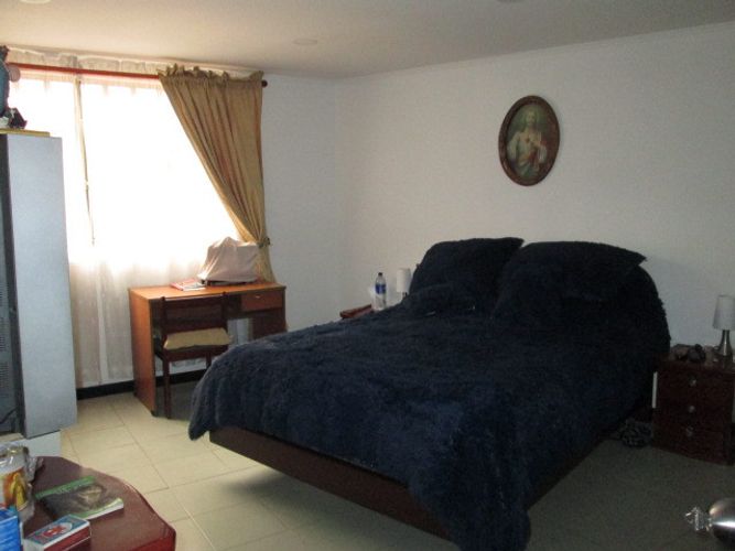 Casa de 8 alcobas en venta en Pio Xii, Bogotá, 218 m² · foto 13 de 20