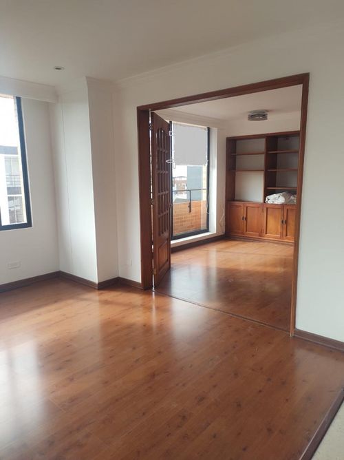 Apartamento en venta en Alcala, Bogotá · foto 4 de 21