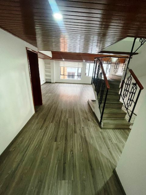 Apartamento en venta en El Batán, Bogotá · foto 3 de 20