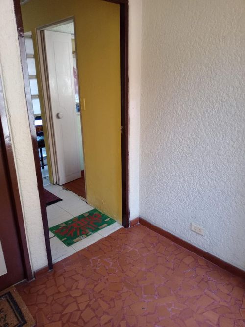 Apartaestudio en venta en Chapinero, Bogotá, 38 m² · foto 3 de 24