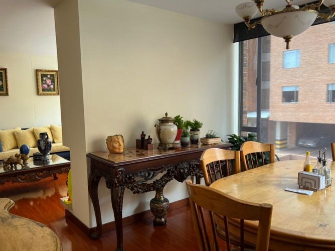 Apartamento de 3 alcobas en venta en Colina Campestre, Bogotá, 147 m² · foto 2 de 16