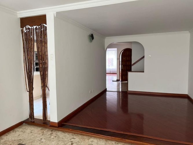 Casa en venta en Cedritos, Bogotá · foto 10 de 23