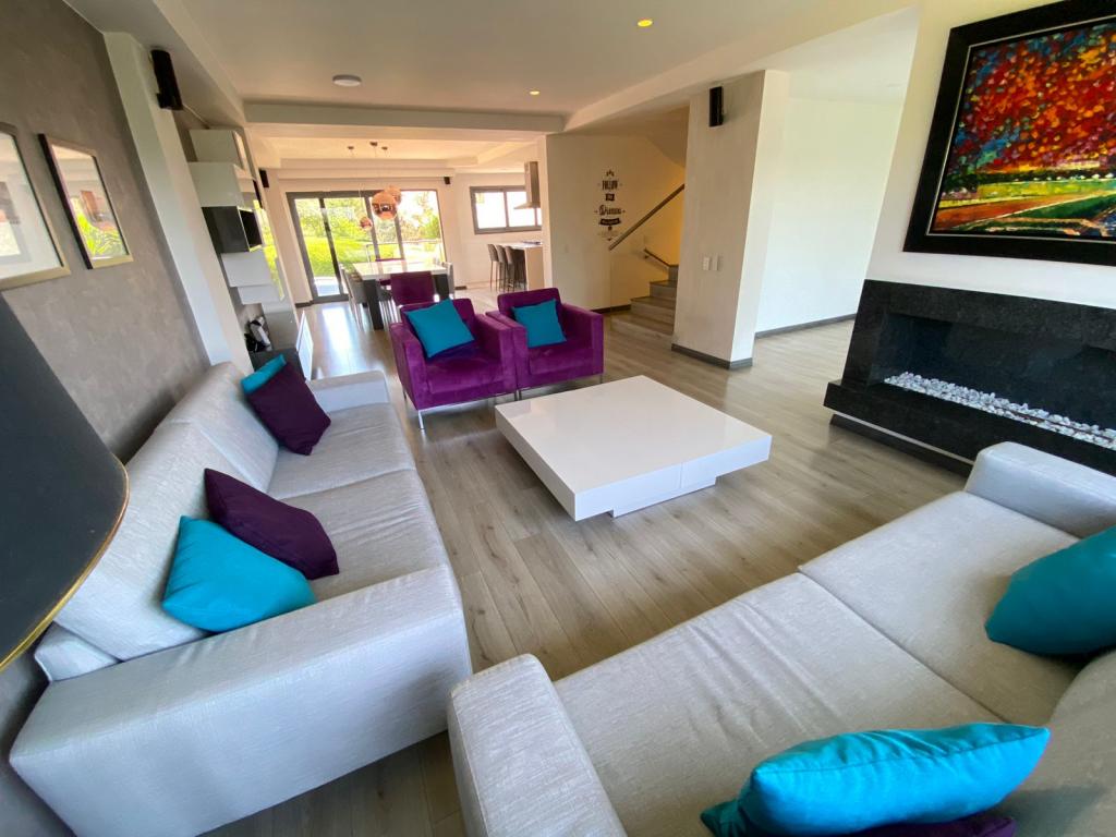 Casa en venta en Casa Blanca Suba, Bogotá · foto 3 de 17