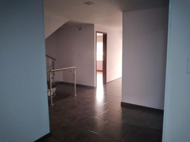 Casa de 7 alcobas en venta en Primavera Occidental - Puente Aranda, Bogotá, 224 m² · foto 16 de 24