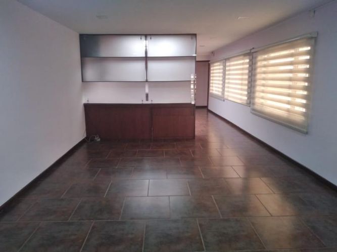 Casa de 7 alcobas en venta en Primavera Occidental - Puente Aranda, Bogotá, 224 m² · foto 17 de 24
