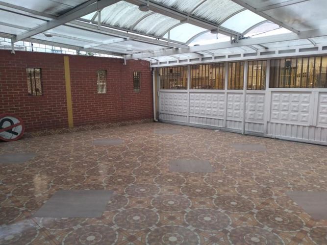 Casa de 7 alcobas en venta en Primavera Occidental - Puente Aranda, Bogotá, 224 m² · foto 24 de 24