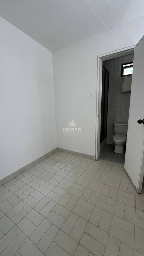 Apartamento de 3 alcobas en venta en Santa Monica, Cali, 177 m² · foto 16 de 24