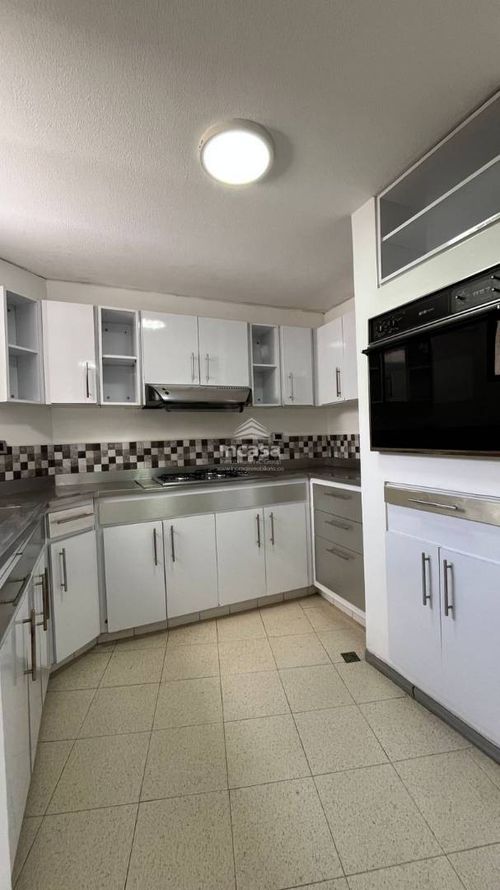 Apartamento de 3 alcobas en venta en Santa Monica, Cali, 177 m² · foto 20 de 24