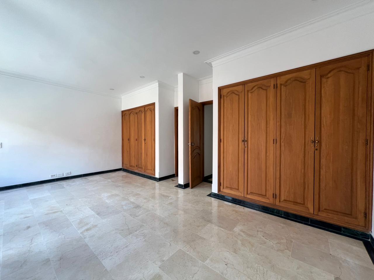 Casa en arriendo en El Poblado, Medellín · foto 13 de 20