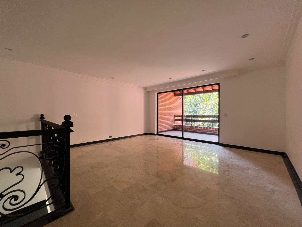 Casa en arriendo en El Poblado, Medellín · foto 15 de 20