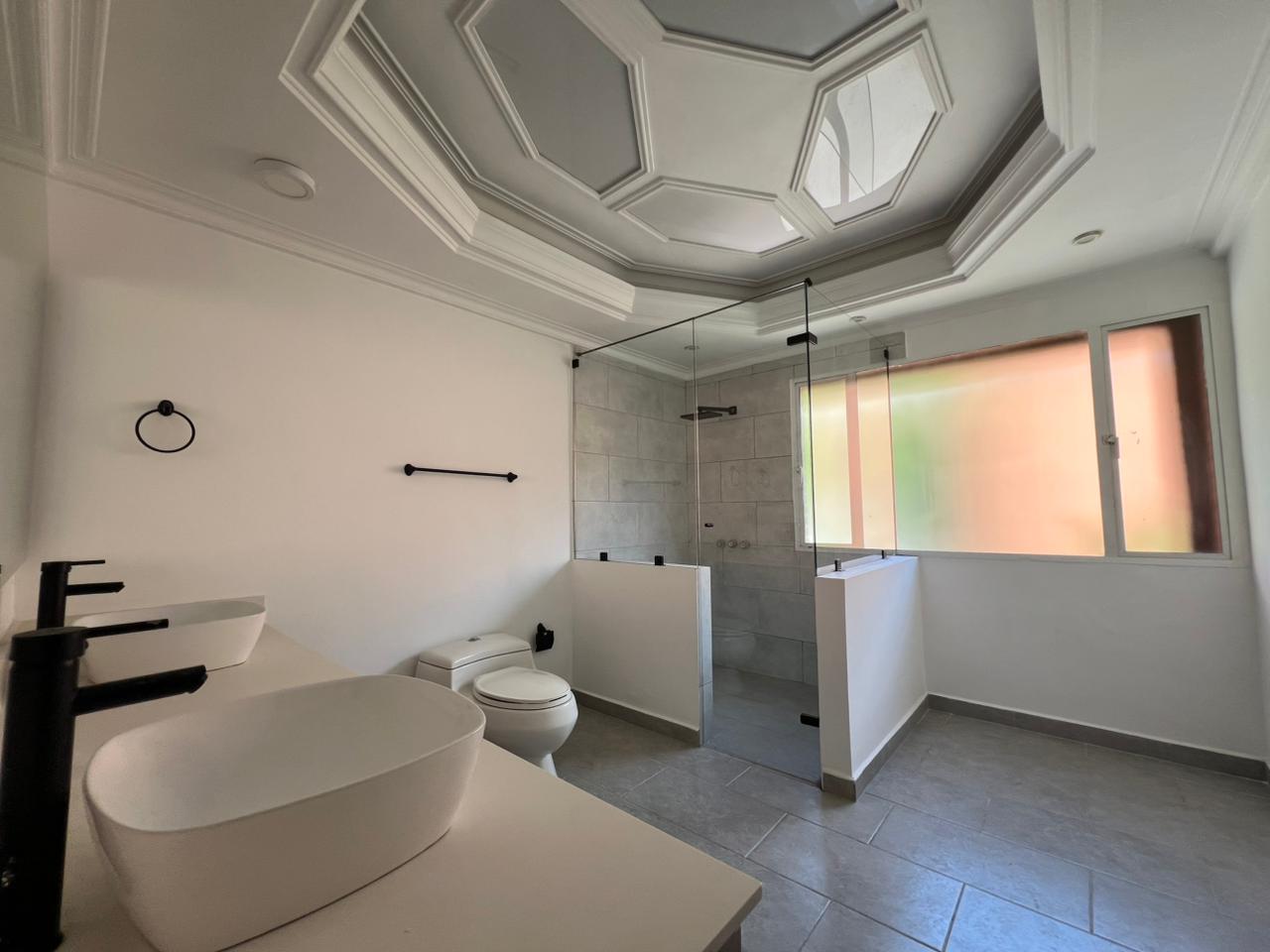 Casa en arriendo en El Poblado, Medellín · foto 17 de 20