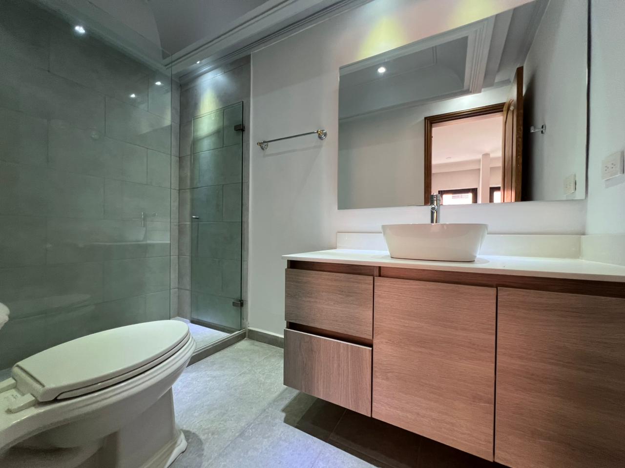 Casa en arriendo en El Poblado, Medellín · foto 19 de 20