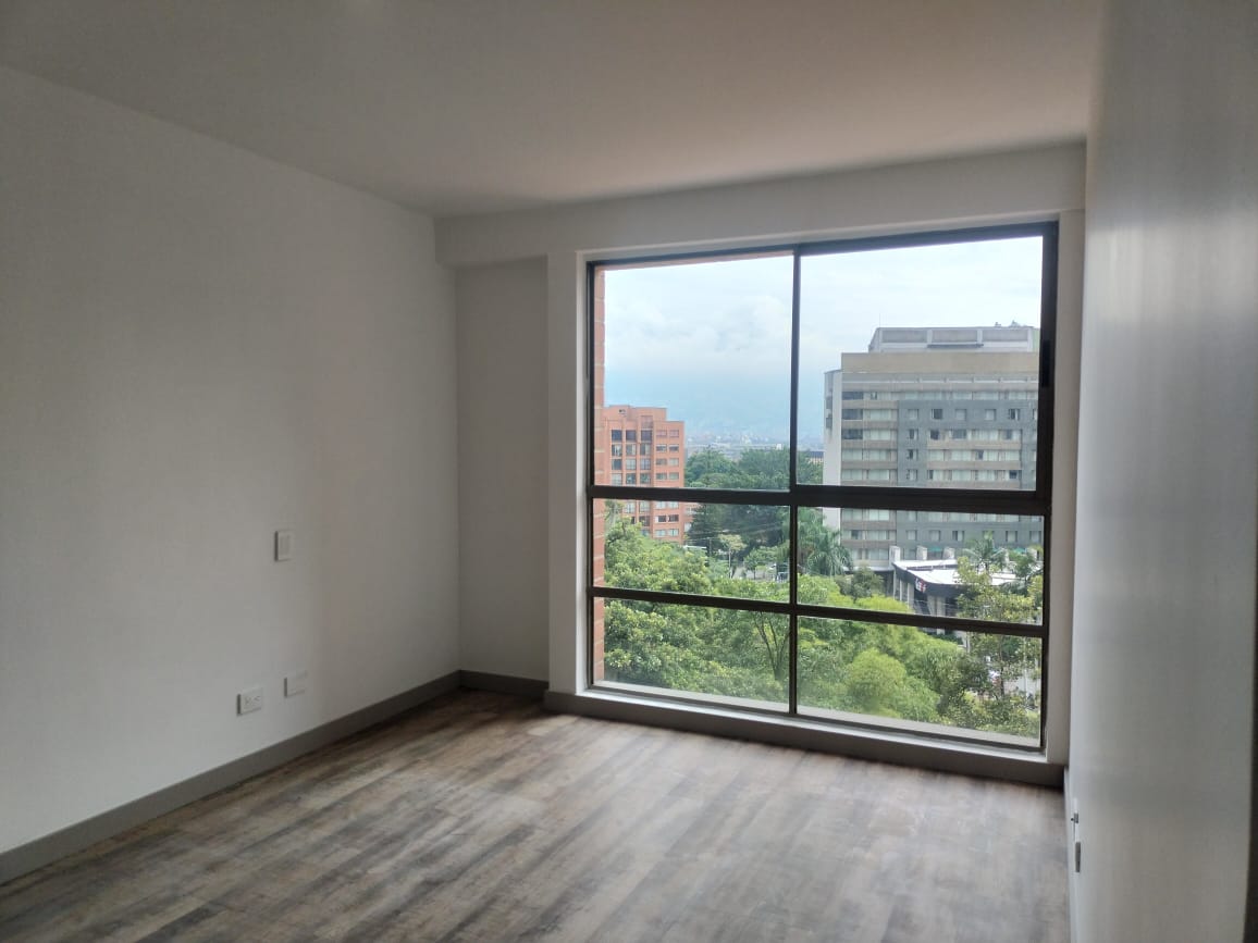 Apartamento en venta en El Poblado, Medellín · foto 6 de 14