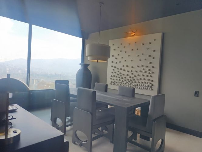 Apartamento de 1 alcoba en arriendo en El Poblado, Medellín, 86 m² · foto 4 de 16