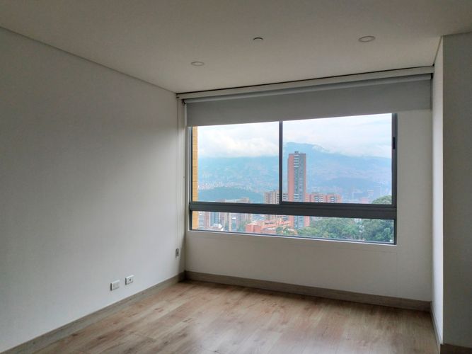 Apartamento de 3 alcobas en arriendo en El Poblado, Medellín, 138 m² · foto 12 de 19