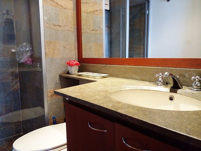 Apartamento de 2 alcobas en venta en El Poblado, Medellín, 149 m² · foto 16 de 18