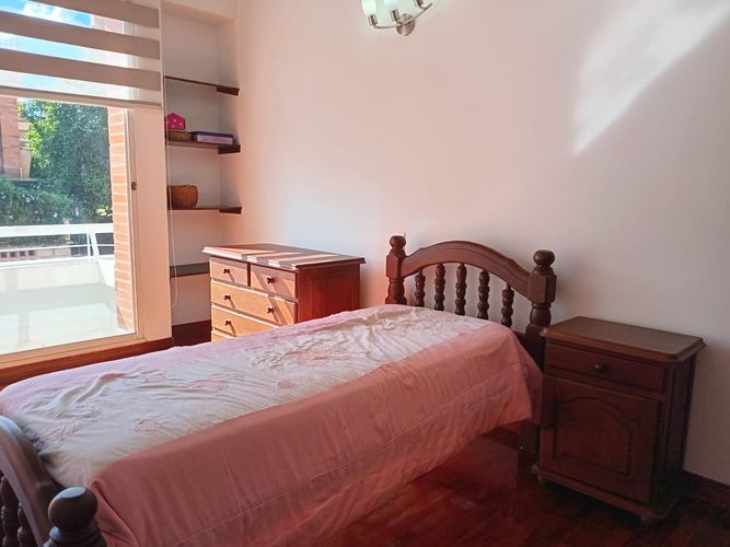Casa de 4 alcobas en venta en El Poblado, Medellín, 244 m² · foto 10 de 18
