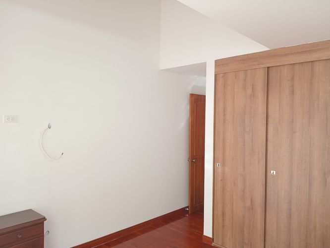 Casa de 4 alcobas en venta en El Poblado, Medellín, 244 m² · foto 14 de 18