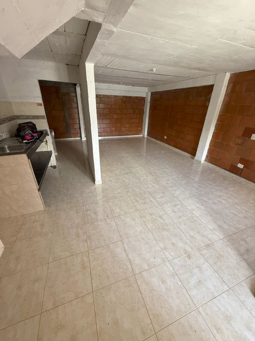 Casa de 2 alcobas en venta en Paso De La Bolsa, Jamundí, 70 m² · foto 6 de 16