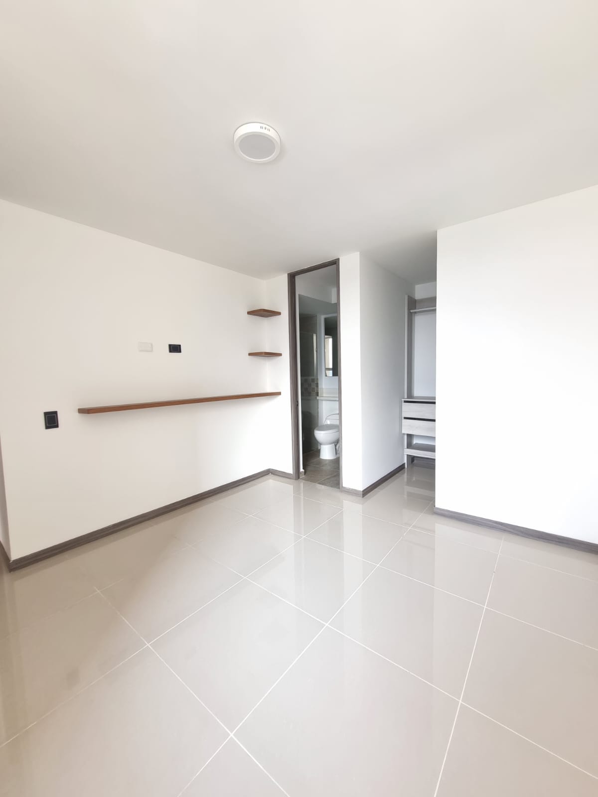 Apartamento en venta en Valle Del Lili, Cali · foto 11 de 18