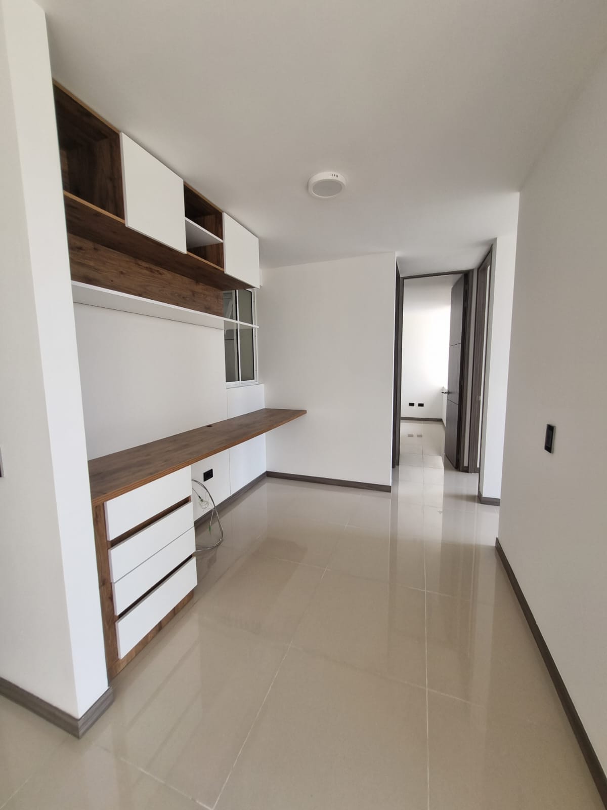 Apartamento en venta en Valle Del Lili, Cali · foto 10 de 18