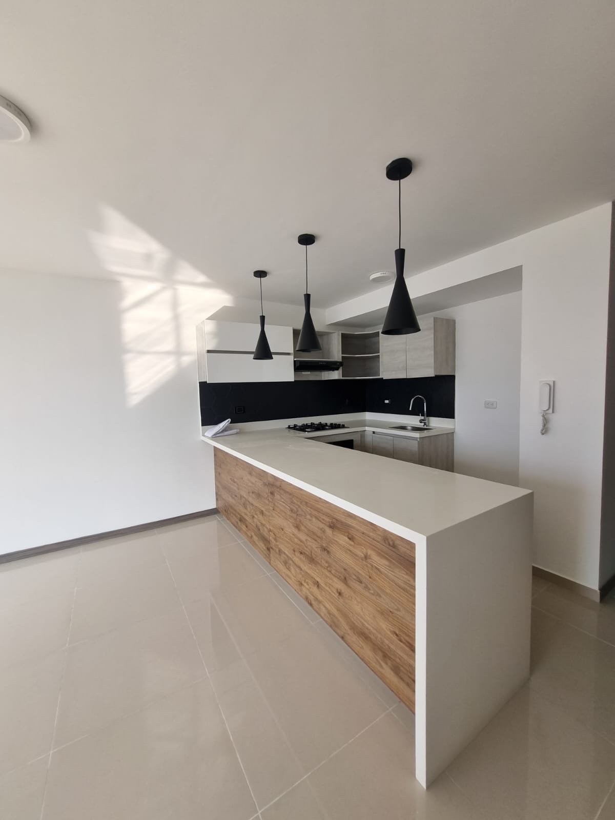 Apartamento en venta en Valle Del Lili, Cali · foto 4 de 18