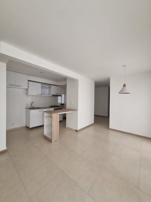 Apartamento de 3 alcobas en venta en Valle Del Lili, Cali, 68 m² · foto 5 de 13