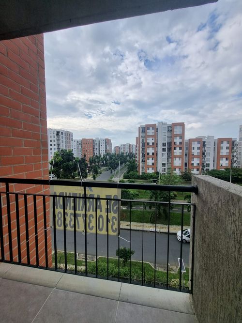 Apartamento de 3 alcobas en venta en Valle Del Lili, Cali, 68 m² · foto 3 de 13
