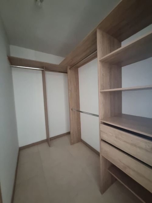 Apartamento de 3 alcobas en venta en Valle Del Lili, Cali, 68 m² · foto 10 de 13