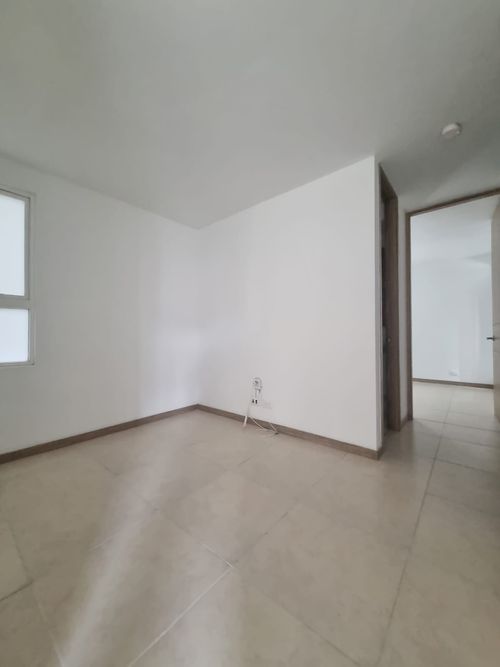 Apartamento de 3 alcobas en venta en Valle Del Lili, Cali, 68 m² · foto 11 de 13
