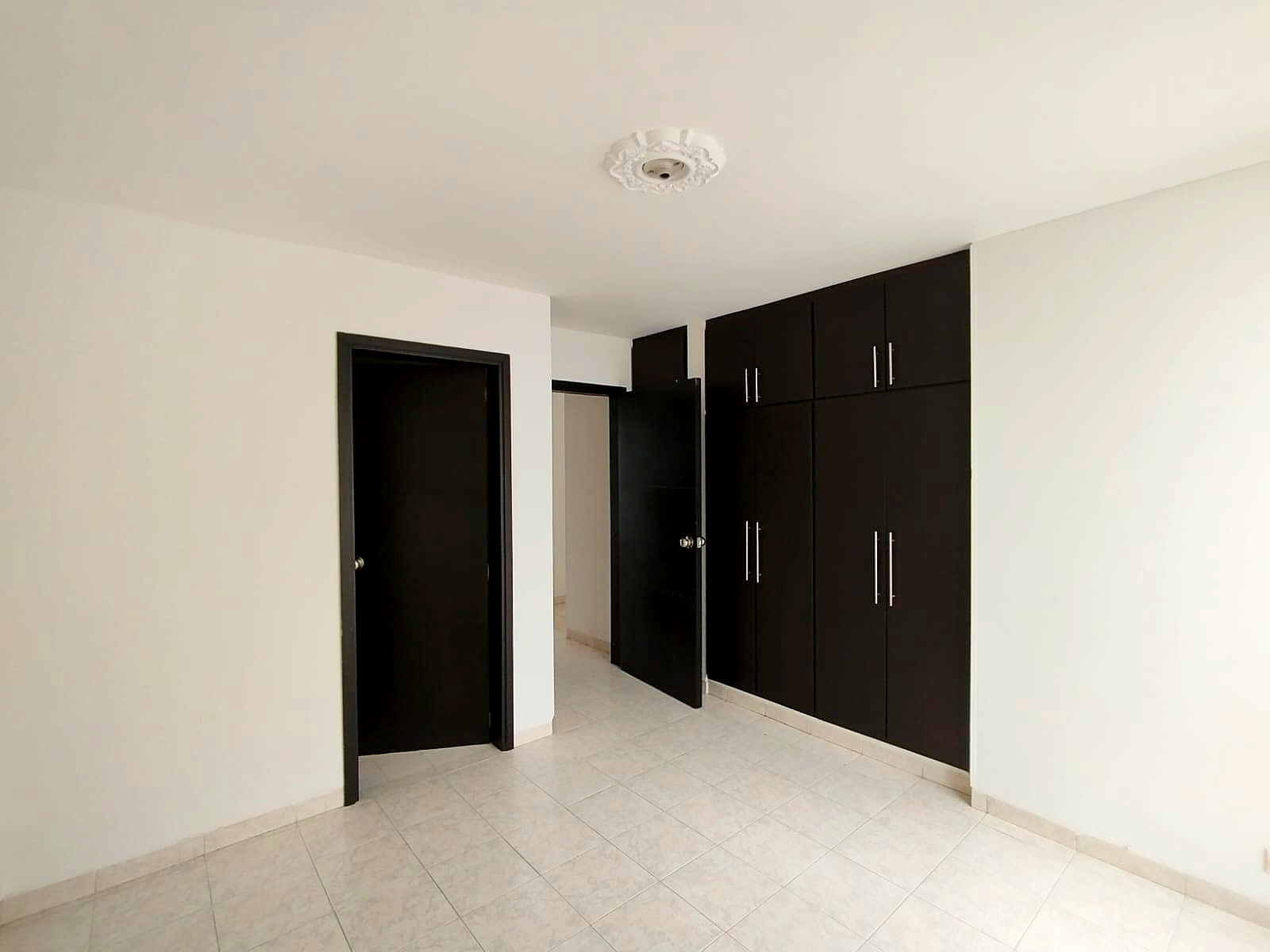 Apartamento en venta en Los Alamos, Pereira · foto 13 de 18