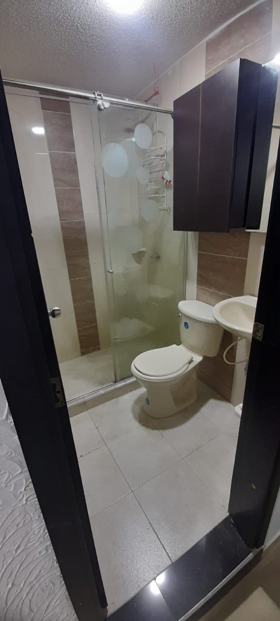 Casa en venta en Engativá, Bogotá · foto 3 de 14
