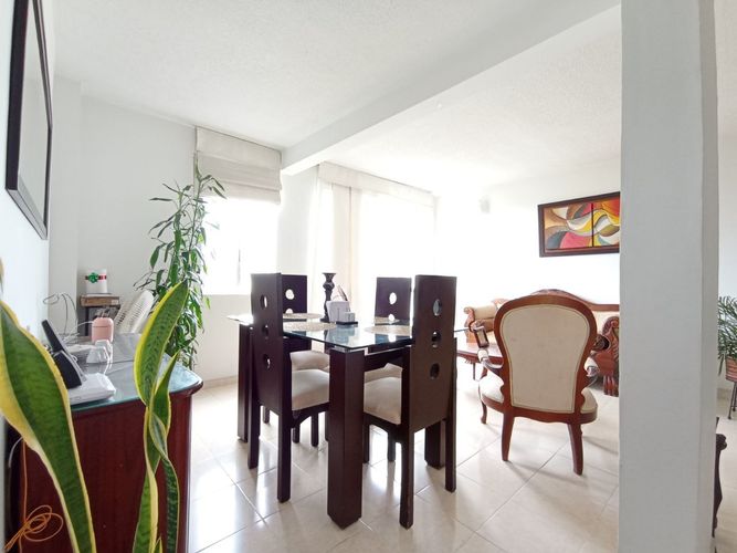 Apartamento de 2 alcobas en venta en San Pedro, Cali, 55 m² · foto 2 de 10