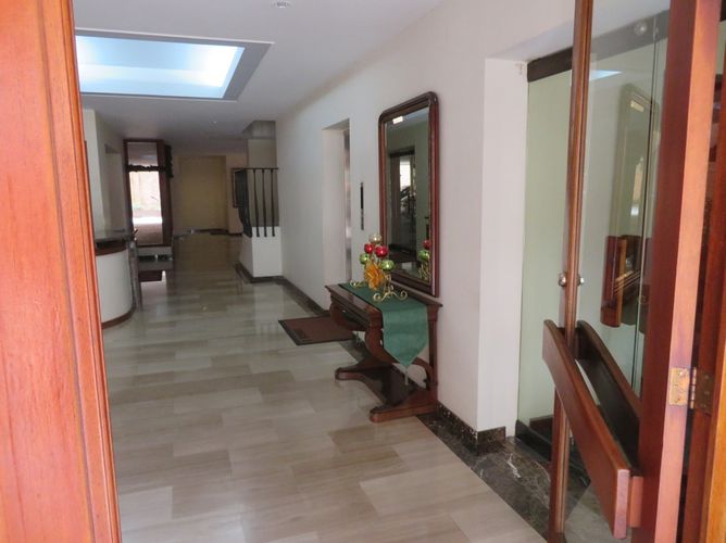 Apartamento en venta en Santa Barbara, Bogotá · foto 3 de 24